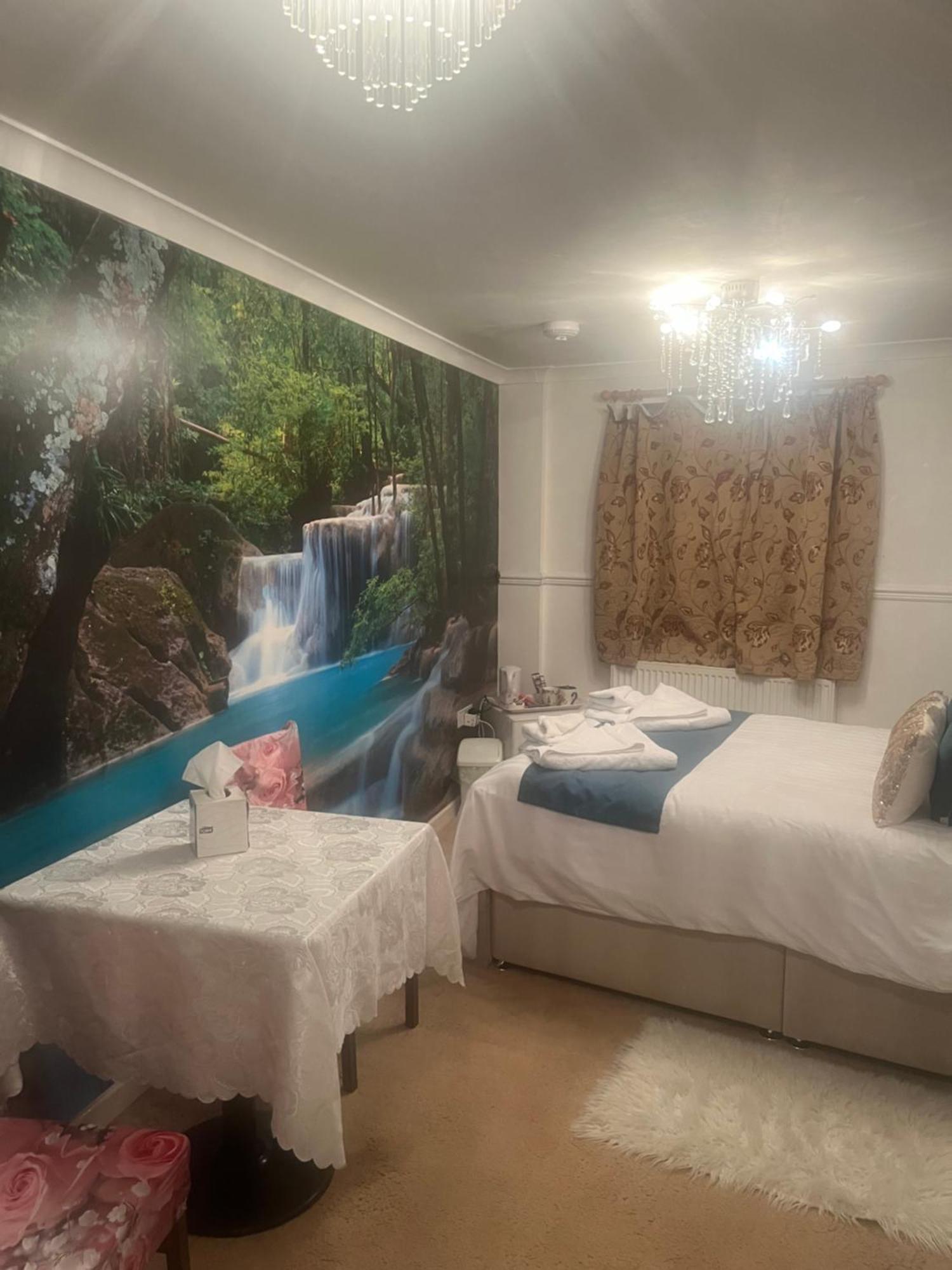 Jasmine House Bed & Breakfast New Quay Екстериор снимка